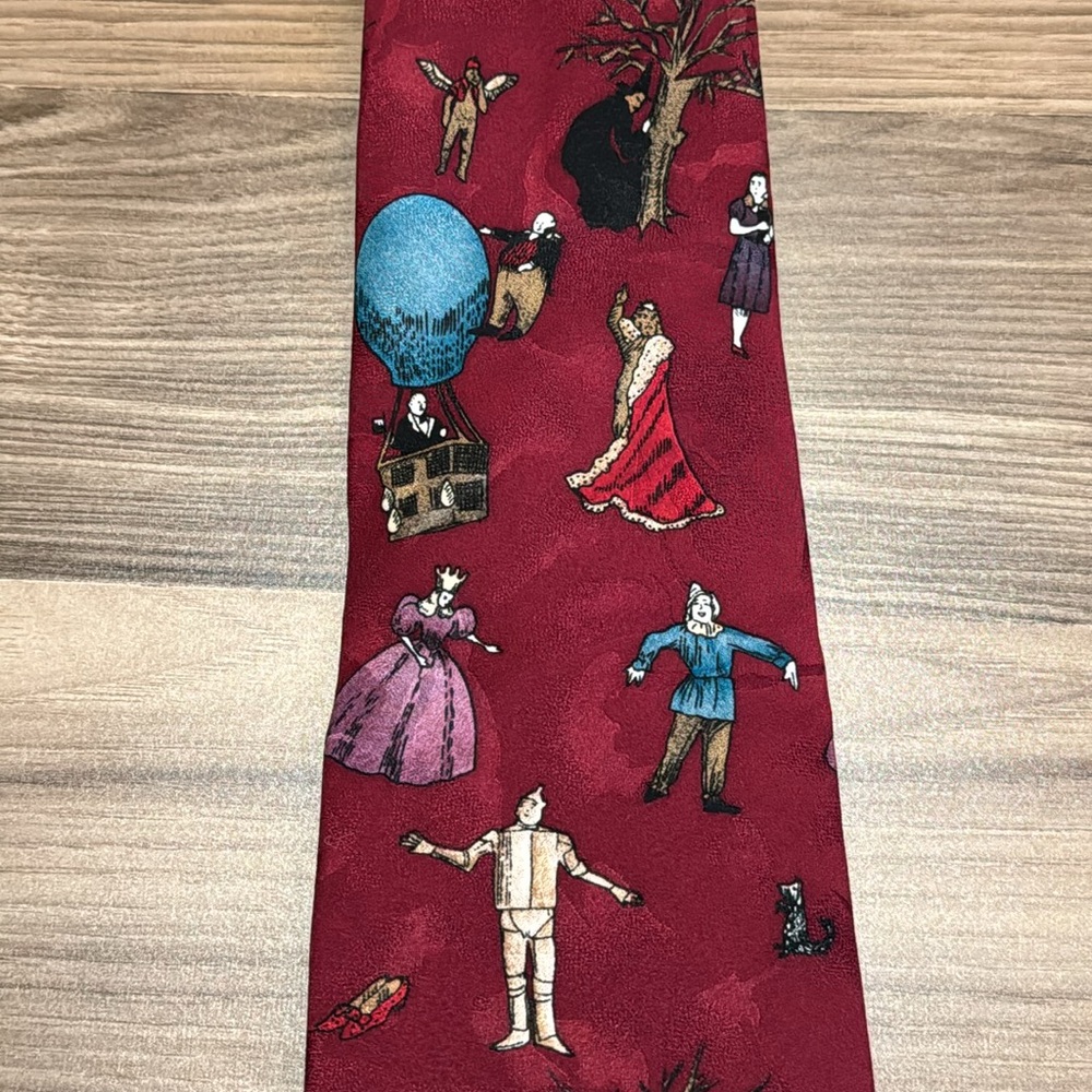 Wizard of Oz 1992 Silk Dorothy Tinman Characters Burgundy Multi Colored Tie USA